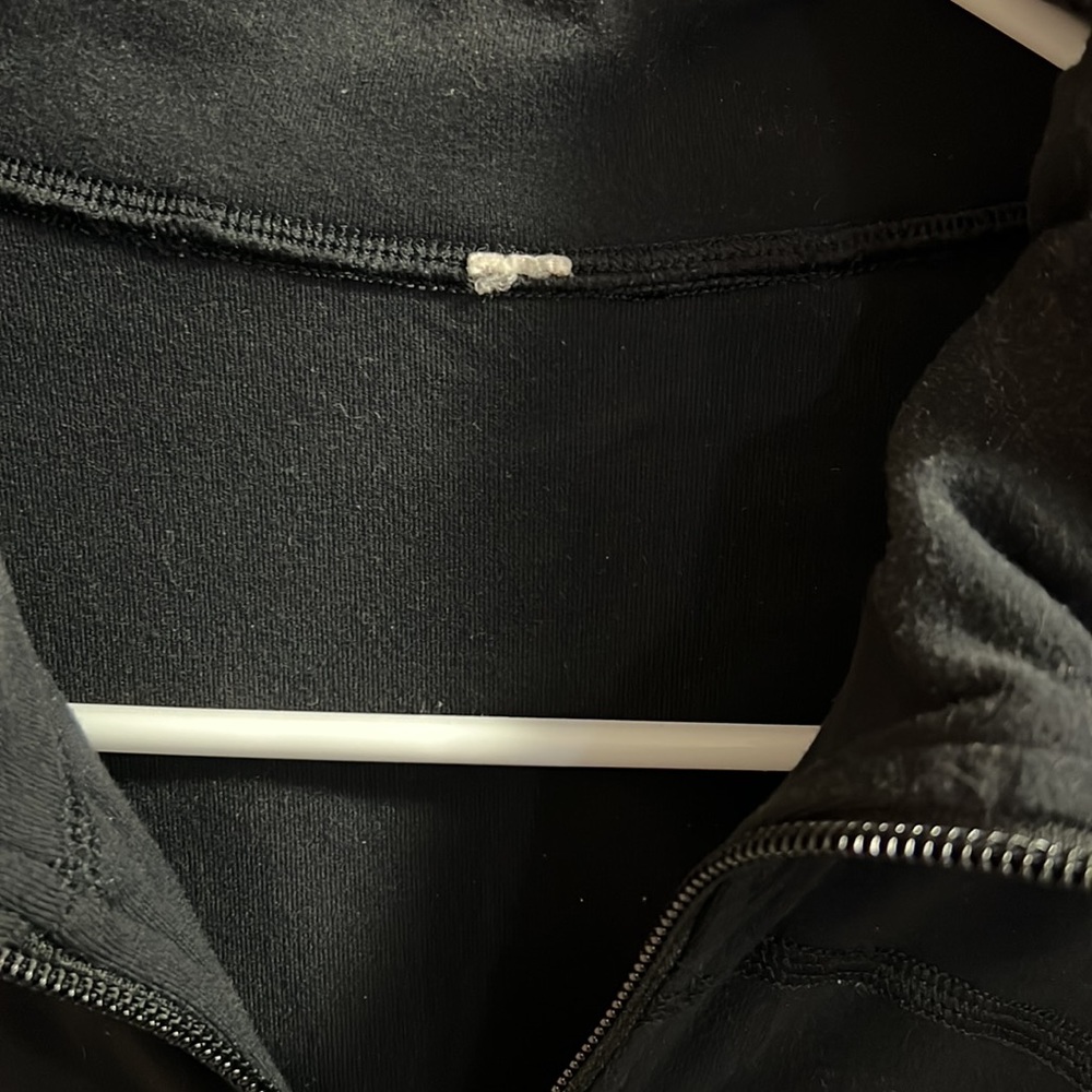 Lululemon Black Define Jacket - Picture 5 of 8